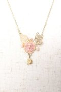 axes femme / ローズ×バタフライネックレス  ゴールド Y-26-01-09-006-AX-AC-SZ-ZY