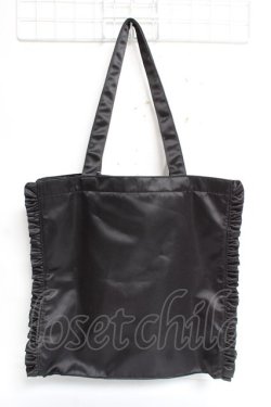 画像2: Maison de FLEUR / サテンフリルスクエアトートバッグ F ブラック Y-26-01-09-017-LO-BG-SZ-ZY