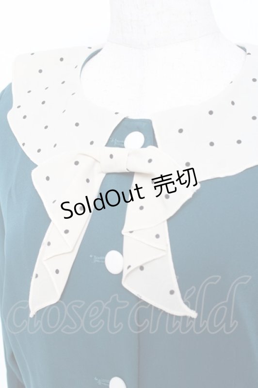 画像3: Fi.n.t / タイ付きドットクレリック衿ワンピース  グリーン Y-26-01-20-068-CA-OP-SZ-ZI (3)