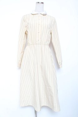 画像1: F i.n.t / クレリックストライプシャツワンピース/ポムポムプリン F ベージュ Y-26-01-20-070-CA-OP-SZ-ZY