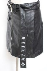 画像2: REFLEM / フェイクレザーZIPデザイン変形スカート F ブラック Y-26-01-20-136-PU-SK-SZ-ZI (2)