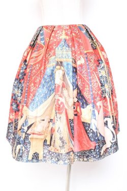 画像2: Juliette et Justine / ラ　ダム　エ　ラ　リコルヌ　ジュップ(貴婦人と一角獣柄スカート) 1 アンティークレッド Y-26-01-20-153-CL-SK-SZ-ZY