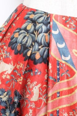 画像4: Juliette et Justine / ラ　ダム　エ　ラ　リコルヌ　ジュップ(貴婦人と一角獣柄スカート) 1 アンティークレッド Y-26-01-20-153-CL-SK-SZ-ZY