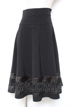 画像1: Ozz On / ストレッチフレアースカート  黒 Y-26-01-20-178-OO-SK-SZ-ZS