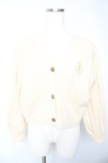 画像1: F i.n.t / モノグラムロゴ刺繍ケーブルニットカーディガン F クリーム Y-26-01-22-093-CA-TO-SZ-ZT233 (1)