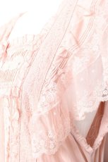 画像9: PINK HOUSE / ローズレース使いローンエプロンドレス  ピンク Y-26-01-27-012-LO-OP-SA-ZS (9)