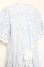 画像4: PINK HOUSE / ストライプティアードワンピース F サックス Y-26-01-27-022-LO-OP-SZ-ZS (4)