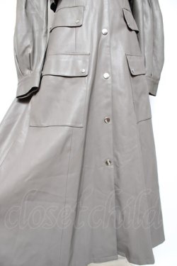 画像6: Melt the lady / チェーンレザーライクロングコート F グレー Y-26-01-27-037-PU-CO-SZ-ZY