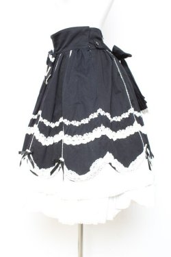 画像2: Angelic Pretty / スカラップドーリィスカート  黒×白 Y-26-01-27-038-AP-SK-SZ-ZY