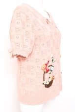 画像2: PINK HOUSE / フラワーバスケットテディ付きカーディガン  ピンク Y-26-01-27-040-LO-TO-SZ-ZY (2)