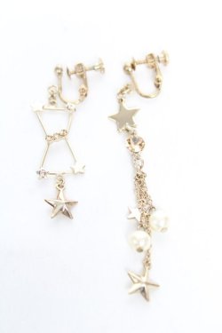 画像1: axes femme / 星座モチーフイヤリング  ゴールド Y-26-01-28-003-AX-AC-SZ-ZY