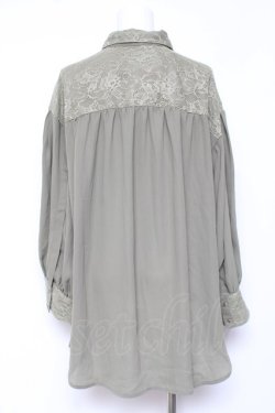 画像2: axes femme / レース重ねボリューム袖シャツ F カーキ Y-26-01-31-056-AX-BL-SZ-ZY