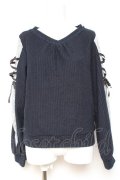 axes femme / 袖レースアップデザインプルオーバー F 紺 Y-26-01-31-057-AX-TO-SZ-ZY