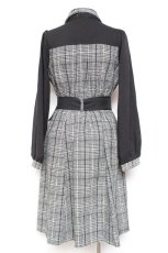画像2: axes femme POETIQUE / 襟刺繍ドッキングワンピース M 黒 Y-26-01-31-122-AX-OP-SZ-ZH (2)