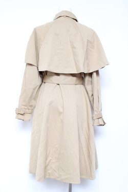 画像2: F i.n.t / ケープ付きフレアーワンピースコート F ベージュ Y-26-01-31-129-CA-CO-SZ-ZY