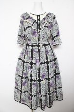 画像1: Melody BasKet / Violet laceヨーク切替ワンピース M ブラック Y-26-02-01-064-LO-OP-IG-ZY (1)