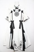 axes femme kawaii / 牡丹刺繍チャイナワンピース  白 Y-26-02-01-083-AX-OP-SZ-ZY
