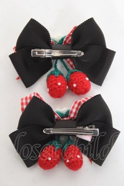 画像2: Angelic Pretty / Sweet Strawberry編みぐるみリボンクリップSet  黒 Y-26-02-04-025-AP-AC-SZ-ZY
