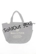 Maison de FLEUR / サイドポケットSトートバッグ F ブラック Y-26-02-05-036-LO-BG-SZ-ZT335