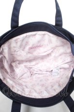画像3: Maison de FLEUR / サイドポケットSトートバッグ F ネイビー Y-26-02-05-037-LO-BG-SZ-ZT335 (3)