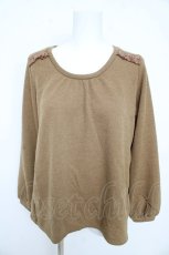 画像1: axes femme / バックシャンカットプルオーバー  ベージュ Y-26-02-09-069-AX-TO-SZ-ZT631 (1)