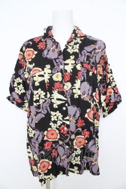 画像1: PINK HOUSE / フラワー柄半袖ブラウス  黒 Y-26-02-09-088-LO-BL-SZ-ZY