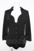 Ozz Croce / バックレース切替pt入りブラウス  黒 Y-26-02-09-111-OO-BL-SZ-ZY