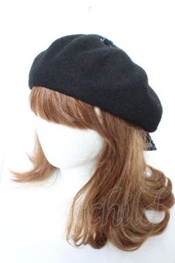 画像2: ATELIER PIERROT / ハリー・ポッターリボンブローチ付きレースアップベレー帽  レイブンクロー（ブルー） Y-26-02-09-014-EL-ZA-KB-ZY