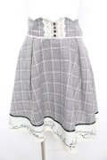 axes femme POETIQUE / 音符柄チェックスカート M グレー Y-26-02-09-168-AX-SK-SZ-ZY