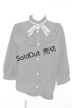 画像1: axes femme / カメオブローチ付シフォンブラウス F 黒 Y-26-02-13-087-AX-BL-SZ-ZS