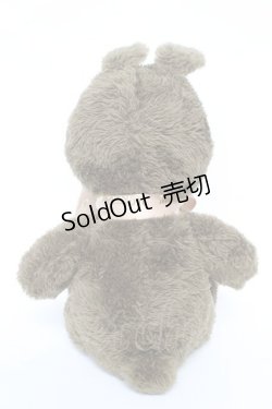 画像2: Maison de FLEUR / 京都ポルタ限定うさぎぬいぐるみ F カーキ Y-26-02-13-045-LO-ZA-SZ-ZY