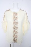 axes femme / 花レースボリュームパフ袖プルオーバー M 生成り Y-26-02-15-135-AX-TO-SZ-ZY