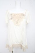 axes femme / フラワーレースTシャツ M オフシロ Y-26-02-15-025-AX-TO-IG-ZY