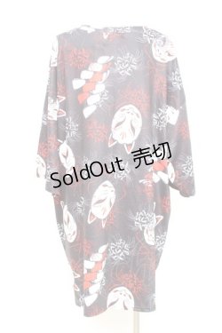 画像2: ACDC RAG / 狐面と彼岸花半袖チュニックヒュージＴシャツ  黒 Y-26-02-17-057-PU-TO-SZ-ZY