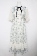 axes femme / フラワープリントレーシーワンピース  白 Y-26-02-17-126-AX-OP-SZ-ZY