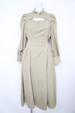 画像1: axes femme POETIQUE / デコルテ開きラインワンピース M グリーン Y-26-02-17-130-AX-OP-SZ-ZI (1)