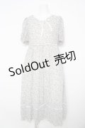 evelyn / フラワーロングパフ袖ワンピース F オフホワイト Y-26-02-17-195-LO-OP-SZ-ZY
