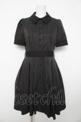 Sheglit / ストライプタックワンピース  黒 Y-26-02-17-204-EL-OP-SZ-ZY