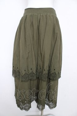 画像2: axes femme / 裾刺繍ティアードスカート M カーキ Y-26-02-17-245-AX-SK-SZ-ZY