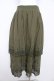 画像2: axes femme / 裾刺繍ティアードスカート M カーキ Y-26-02-17-245-AX-SK-SZ-ZY (2)