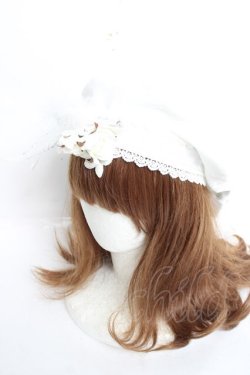 画像1: ALICE and the PIRATES / 聖歌隊ベレー帽  ホワイト Y-26-02-19-006-PA-AC-SZ-ZY