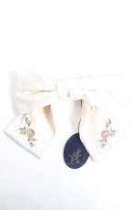 画像1: an another angelus / ローズ刺繍ビッグリボンバレッタ F アイボリー Y-26-02-19-004-CA-AC-SZ-ZY (1)