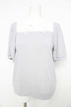 画像1: axes femme / パールレース襟ヨーク切替プルオーバー  グレー Y-26-02-21-031-AX-TO-SZ-ZY