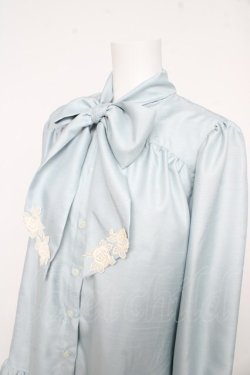 画像3: Enchantlic Enchantilly / ノーブルリボンタイブラウス  クリーミーブルー Y-26-02-23-128-LO-BL-SZ-ZY