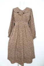 画像1: axes femme POETIQUE / ラッフルフリル襟ロングワンピース M 茶 Y-26-02-23-168-AX-OP-SZ-ZS (1)