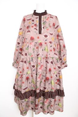 画像1: axes femme / フルーツティ柄ティアードワンピース  ベージュ Y-26-02-23-169-AX-OP-SZ-ZY