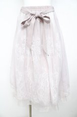 画像1: axes femme POETIQUE / バックフリルチュールスカート  ラベンダー Y-26-02-23-212-AX-SK-SZ-ZI (1)
