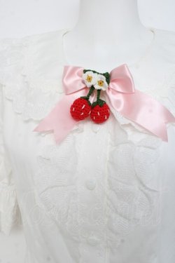 画像3: BABY, THE STARS SHINE BRIGHT / ゆらゆらいちごのHappy Berry Presentブラウス  シロ Y-26-02-27-089-BA-BL-IG-ZY