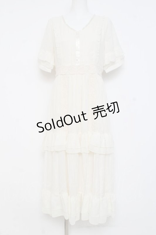 画像1: axes femme / レースラインティアードワンピース F 生成り Y-26-02-27-124-AX-OP-SZ-ZS (1)