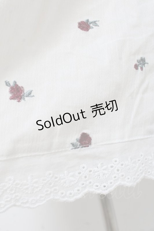 画像4: axes femme / ミニローズ刺繍ロングスカート F 白 Y-26-02-27-190-AX-SK-SZ-ZI (4)